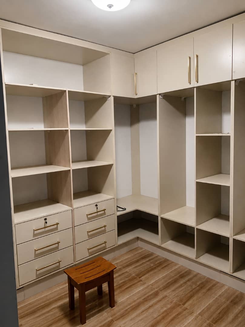 Fitted Dressing Room — Wardrobes & Storage by ALFO HOME